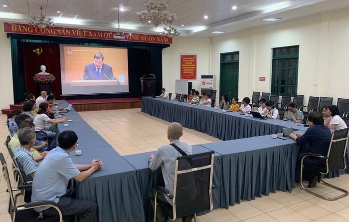 Đảng bộ Viện Công nghệ thực phẩm tham dự hội nghị theo hình thức trực tuyến
