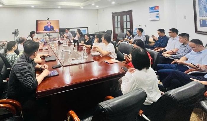 Đảng bộ Cục Điện lực học tập, quán triệt Nghị quyết số 10-NQ/TW