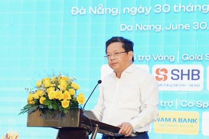 TS Nguyễn Đức Hiển, Phó trưởng Ban Chính sách và Chiến lược Trung ương, phát biểu tại hội thảo.