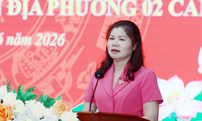  Phó Chủ tịch HĐND tỉnh Lâm Thị Hương Thành phát biểu chỉ đạo. 