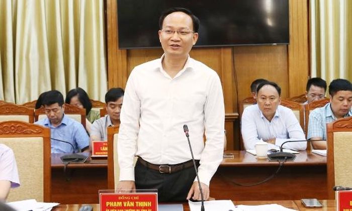  Đồng chí Phạm Văn Thịnh, Phó Chủ tịch UBND tỉnh phát biểu kết luận hội nghị. 