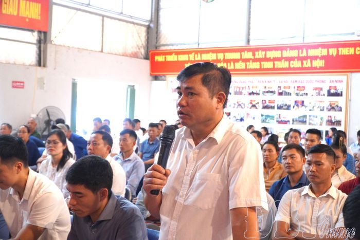 Cử tri Nà Tấu đề nghị xem xét phân nguồn hỗ trợ sinh kế cho xã để hỗ trợ sản xuất.