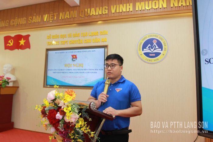 Đại biểu đóng góp ý kiến tại hội nghị
