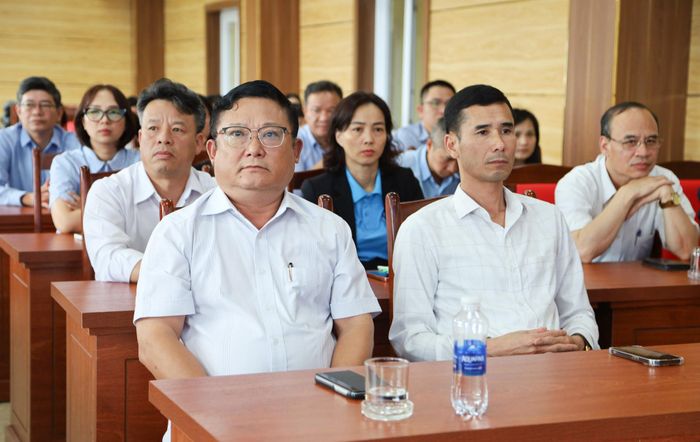 Các đại biểu tham dự