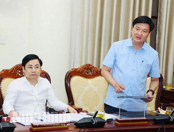 Đồng chí Trần Ngọc Nam, Tỉnh ủy viên, Bí thư Tỉnh đoàn phát biểu tại hội nghị.