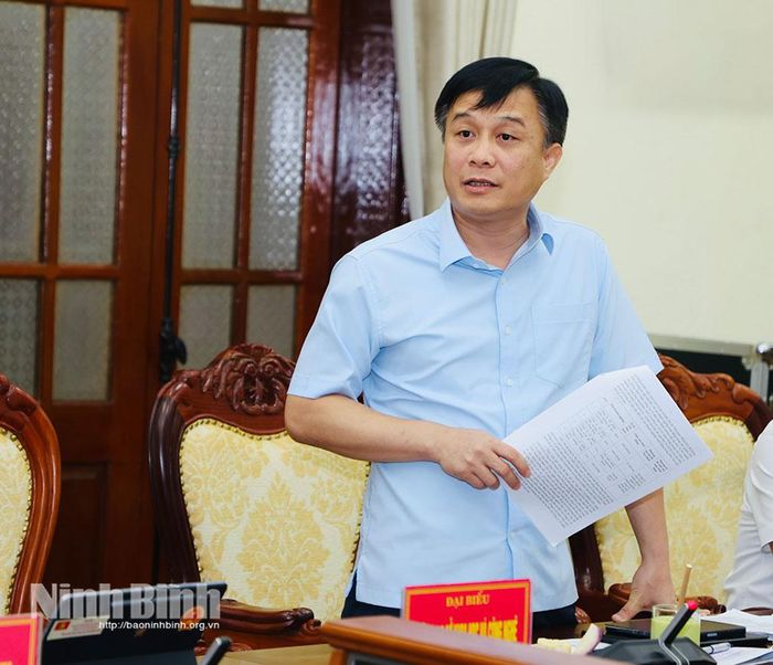 Lãnh đạo Sở Tài chính phát biểu tại hội nghị.