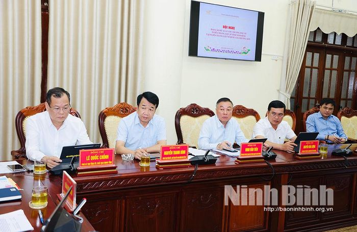 Các đại biểu dự hội nghị.