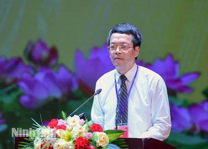 Đồng chí Khúc Mạnh Kiên, Tỉnh ủy viên, Phó Trưởng Ban Tuyên giáo và Dân vận Tỉnh ủy phát biểu bế mạc Hội thi.