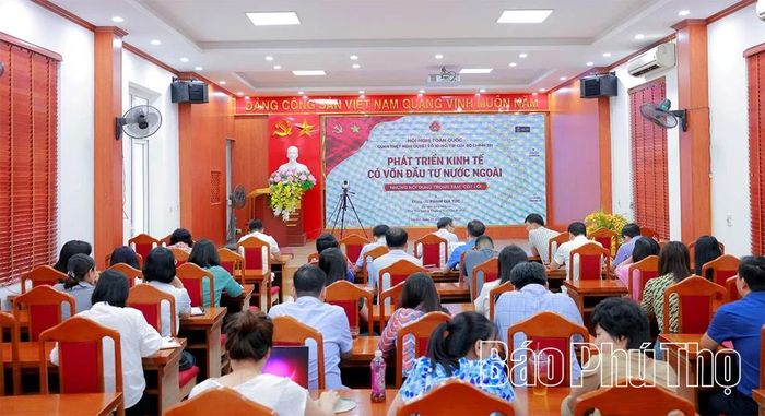 Quang cảnh hội nghị tại điểm cầu Đảng ủy các cơ quan Đảng tỉnh.