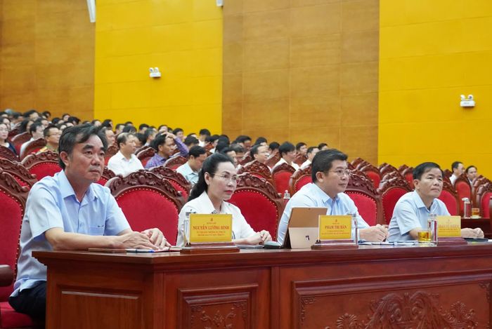 Các đại biểu tham dự hội nghị tại điểm cầu tỉnh Quảng Trị - Ảnh: X.P