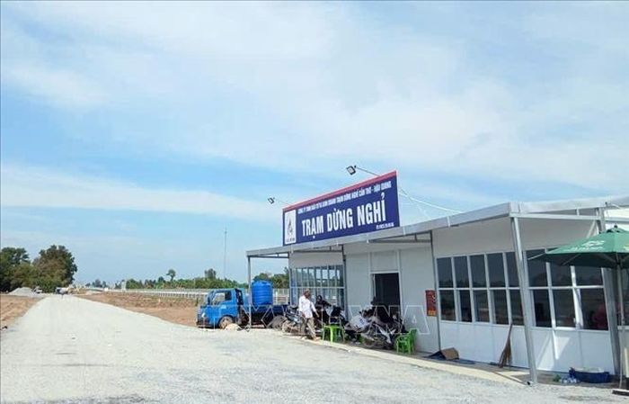 Trạm dừng nghỉ trên cao tốc Cần Thơ - Cà Mau. Ảnh tư liệu: TTXVN phát