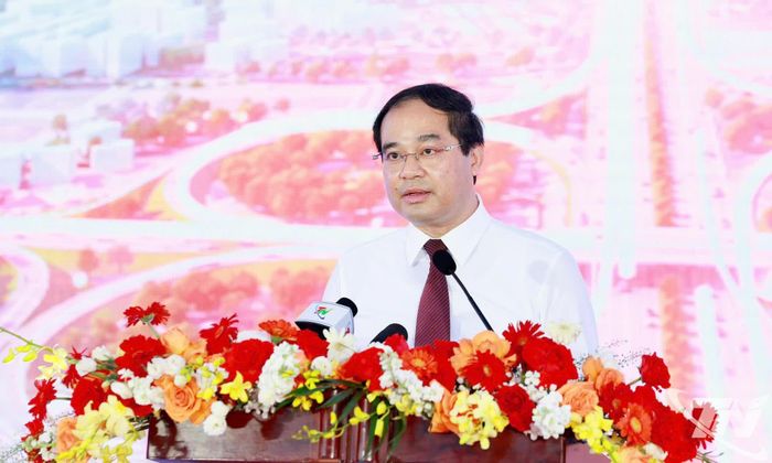 Đồng chí Bí thư Tỉnh ủy Thái Nguyên Trịnh Xuân Trường phát biểu tại Lễ khởi công.