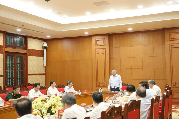 Hình ảnh tại cuộc làm việc.