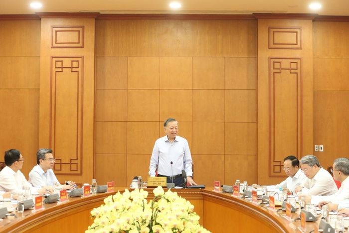  Đồng chí Tổng Bí thư, Chủ tịch nước Tô Lâm phát biểu chỉ đạo tại cuộc làm việc. 
