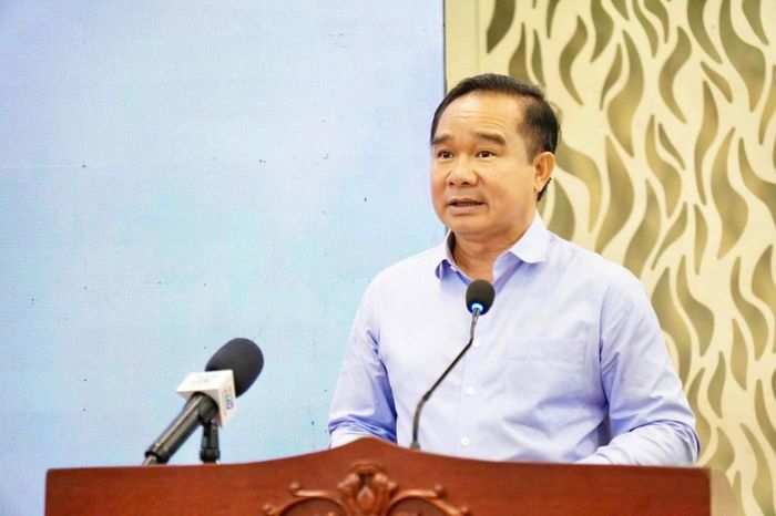 Phó Bí thư Thành ủy, Chủ tịch UBND TP. Hồ Chí Minh Nguyễn Văn Được phát biểu tại Hội nghị. Ảnh: VGP