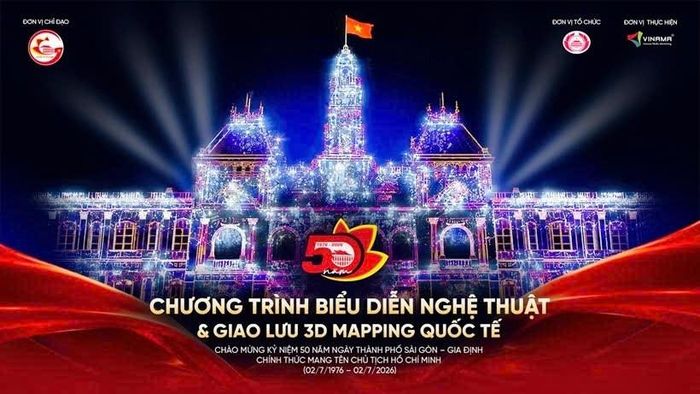 Sân khấu quy mô lớn tại Hội trường Thống Nhất cơ bản hoàn thiện, sẵn sàng phục vụ Lễ kỷ niệm 50 năm Ngày thành phố Sài Gòn - Gia Định chính thức vinh dự mang tên Chủ tịch Hồ Chí Minh. Ảnh: Ban tổ chức