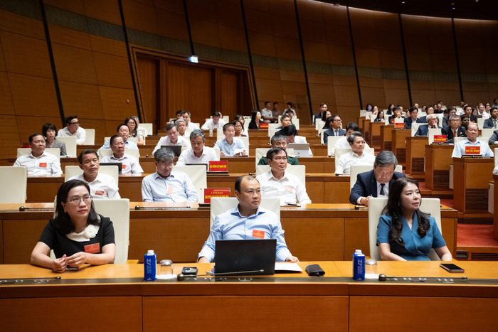 Các đại biểu tham dự hội nghị tại điểm cầu Hội trường Diên Hồng, Nhà Quốc hội. Ảnh: Phạm Thắng
