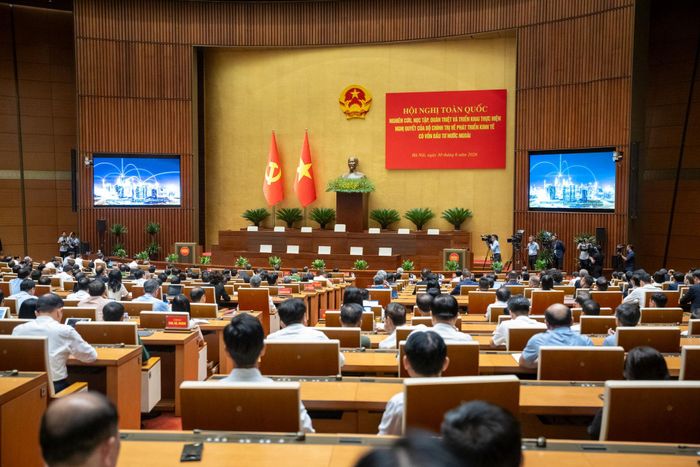 Quang cảnh hội nghị tại điểm cầu Hội trường Diên Hồng, Nhà Quốc hội. Ảnh: Phạm Thắng