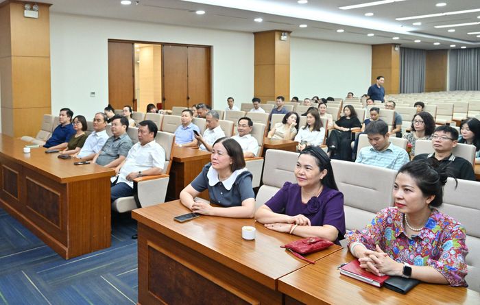 Các đại biểu tham dự hội nghị tại điểm cầu 35 Ngô Quyền, Hà Nội. Ảnh: Quang Khánh