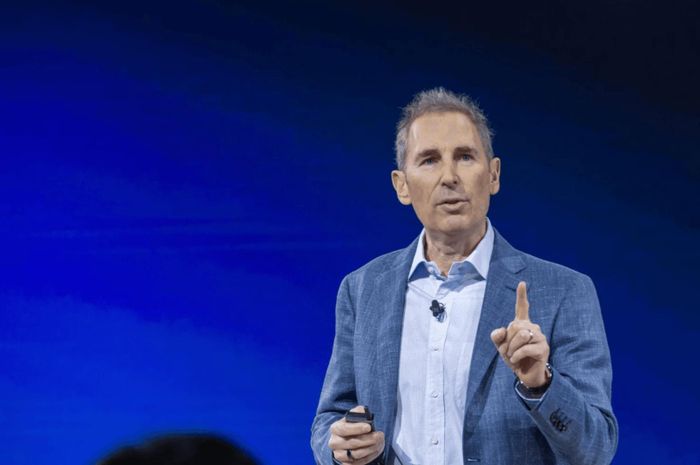 CEO Amazon Andy Jassy nhấn mạnh sai lầm và thất bại là một phần tất yếu của sự nghiệp. Ảnh: Getty Images
