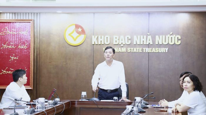 Phó Giám đốc KBNN Nguyễn Mạnh Cường phát biểu tại Hội nghị