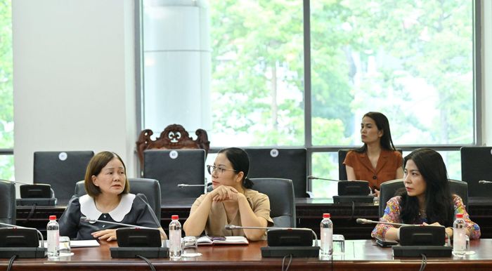 Các đại biểu dự Hội nghị