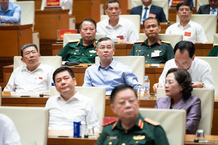 Các đại biểu tham dự hội nghị tại điểm cầu Hội trường Diên Hồng, Nhà Quốc hội. Ảnh: Phạm Thắng