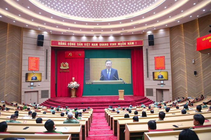 Các đại biểu Đảng bộ Công an Trung ương nghe Tổng Bí thư, Chủ tịch nước Tô Lâm phát biểu chỉ đạo.