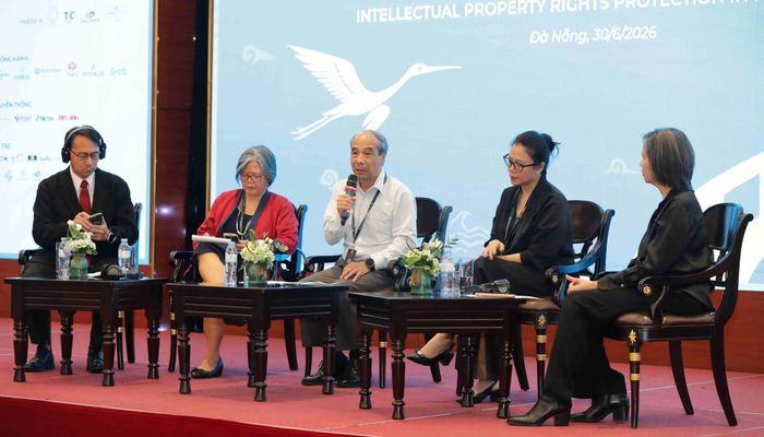 Cùng với các tham luận, nhiều ý kiến, kinh nghiệm thiết thực được chia sẻ trong phiên tọa đàm.