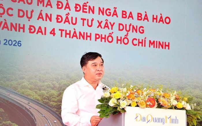 Ông Hồ Văn Hà, Phó Chủ tịch UBND Thành phố Đồng Nai phát biểu tại lễ khởi công.