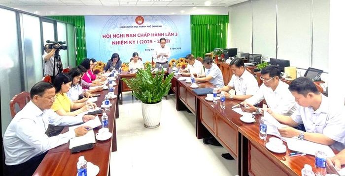 Hội nghị Ban Chấp hành Hội Khuyến học thành phố Đồng Nai lần thứ 3, nhiệm kỳ I (2025-2030). Ảnh: Hội Khuyến học thành phố Đồng Nai