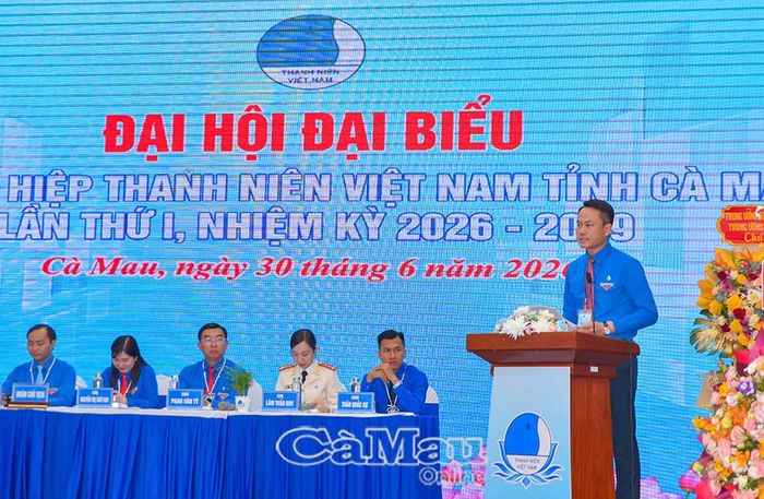Đồng chí Nguyễn Kim Quy, Bí thư Ban Chấp hành Trung ương Đoàn, Phó Chủ tịch Thường trực Trung ương Hội LHTN Việt Nam, phát biểu chỉ đạo Đại hội.