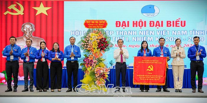 Đồng chí Hồ Thanh Thủy, Phó Bí thư Tỉnh ủy, Chủ tịch Ủy ban MTTQ Việt Nam tỉnh Cà Mau, 