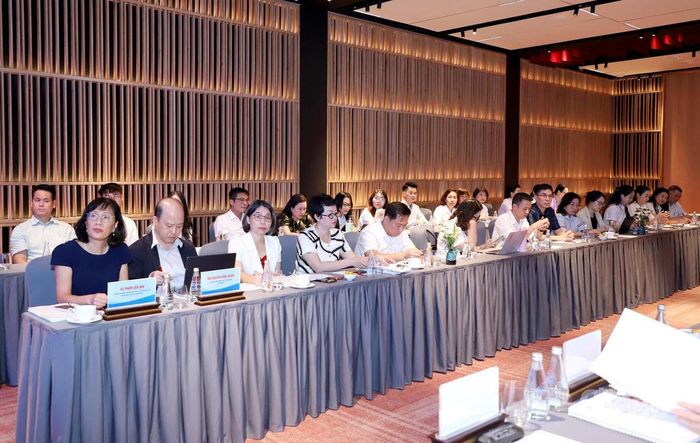 Các đại biểu dự Hội nghị.