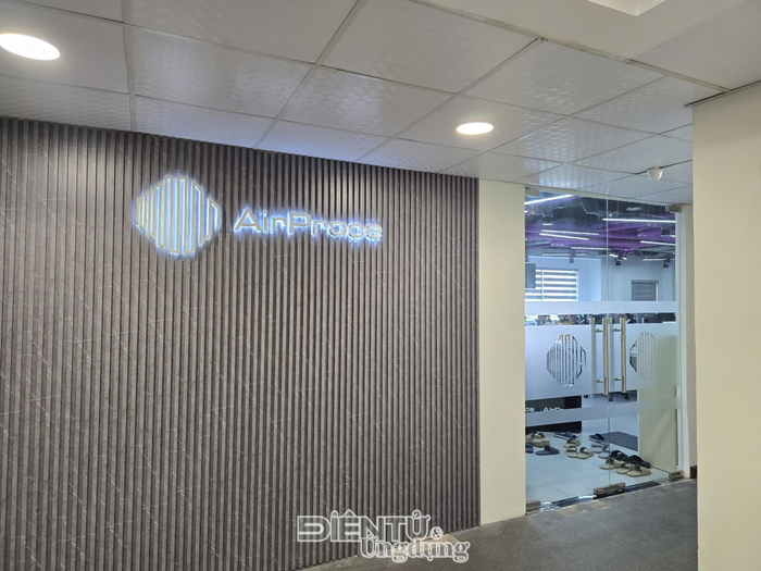 Địa chỉ văn phòng Công ty TNHH Công nghệ AirProce tại tầng 8, tòa nhà Cotana Group, bán đảo Linh Đàm, Hoàng Mai, Hà Nội.