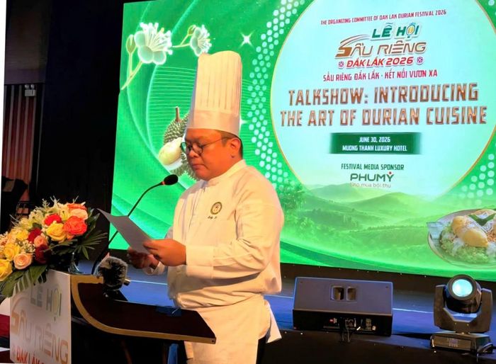  Bếp trưởng Lee Chan Hoong (Malaysia) đánh giá cao chất lượng và tiềm năng phát triển ẩm thực từ sầu riêng Đắk Lắk. 