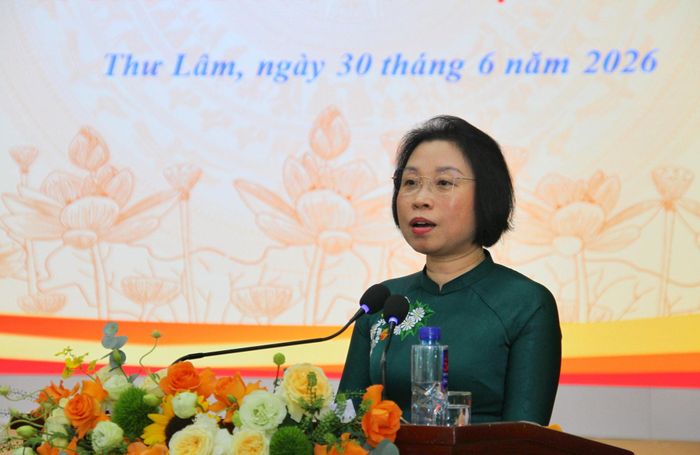 Phó Chủ tịch HĐND thành phố Hà Nội Phạm Thị Thanh Mai phát biểu tại buổi lễ. Ảnh: Cao Kỳ