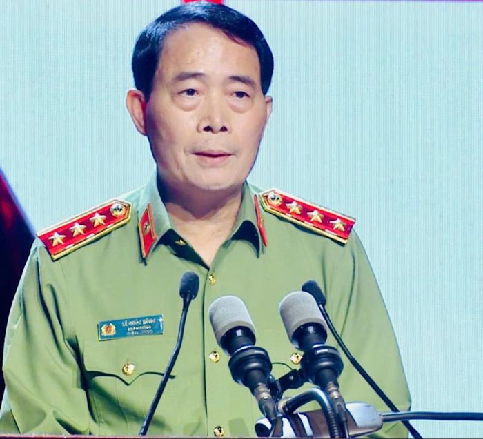 Thượng tướng Lê Quốc Hùng - Ủy viên Trung ương Đảng, Phó Bí thư Đảng ủy Công an Trung ương, Thứ trưởng Bộ Công an phát biểu. Ảnh: Thu Minh