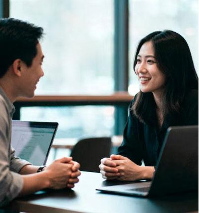 Trước khi coi ai là bạn thân, Sư Tử thường dành thời gian tìm hiểu rất kỹ. Ảnh minh họa