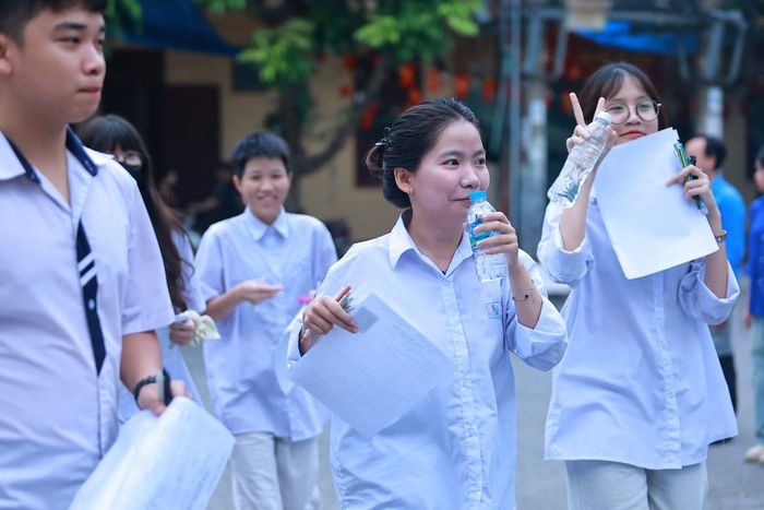 Thí sinh thi tốt nghiệp năm 2026 tại điểm thi THPT Ninh Bình - Bạc Liêu (Ninh Bình).
