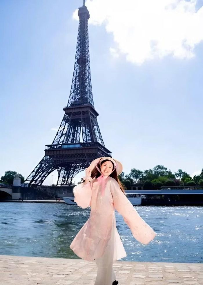Bạn Phương Linh (Sinh viên Đại học Paris-Saclay đang sinh sống tại Paris, Pháp).