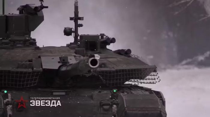 Vào tháng 5/2026, ông Andrei Terlikov, kỹ sư trưởng của Uralvagonzavod tuyên bố rằng việc hiện đại hóa xe tăng T-90M sẽ tiếp tục trong ít nhất 10 năm nữa.