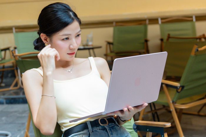 Một chút may mắn và quyết định đúng thời điểm giúp người mua tránh được đợt tăng giá lớn nhất của Apple trong nhiều năm. Ảnh: Chí Hiếu.