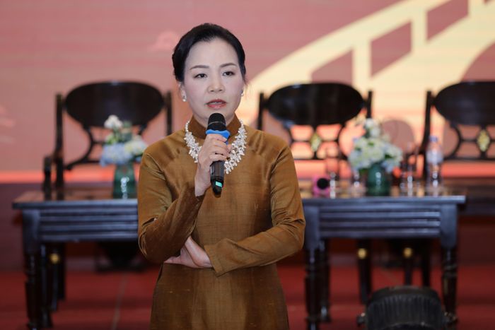  Tiến sĩ Ngô Phương Lan - Chủ tịch Hiệp hội Xúc tiến phát triển điện ảnh Việt Nam, Giám đốc Liên hoan phim châu Á Đà Nẵng 2026, phát biểu kết lại hội nghị. Ảnh: BTC. 