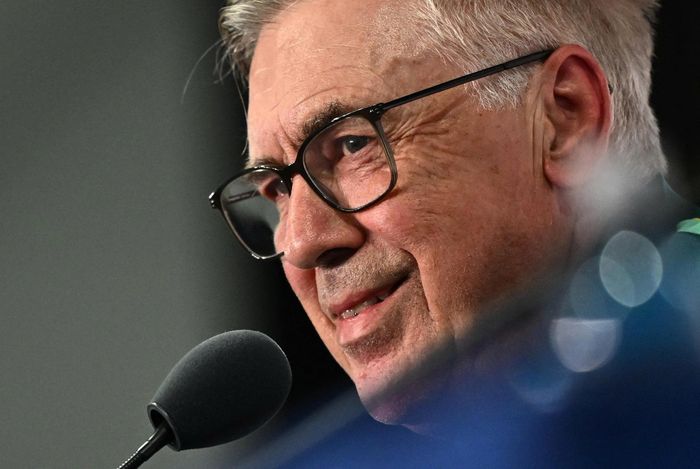  Sự nghiệp huấn luyện của Ancelotti bắt đầu vào những năm 1990: ông tạo dấu ấn tại giải đấu hàng đầu Serie A, khi dẫn dắt Parma ở mùa giải 1996/1997, đạt được vị trí thứ hai đáng chú ý và giành được một suất tham dự Champions League. 