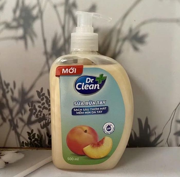 Sữa rửa tay hương đào Dr. Clean (Dr. Clean Peach).