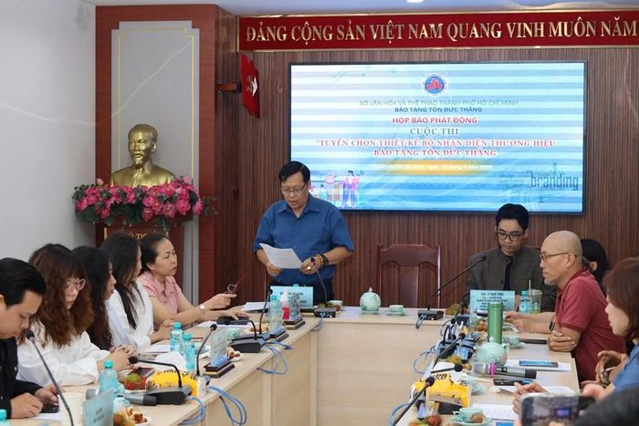 Ông Trần Anh Tuấn, Phó Giám đốc Bảo tàng thông tin thêm về cuộc thi