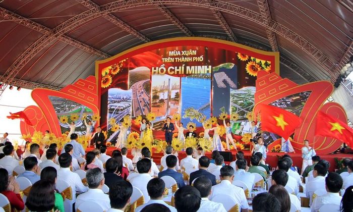 Chương trình nghệ thuật chào mừng
