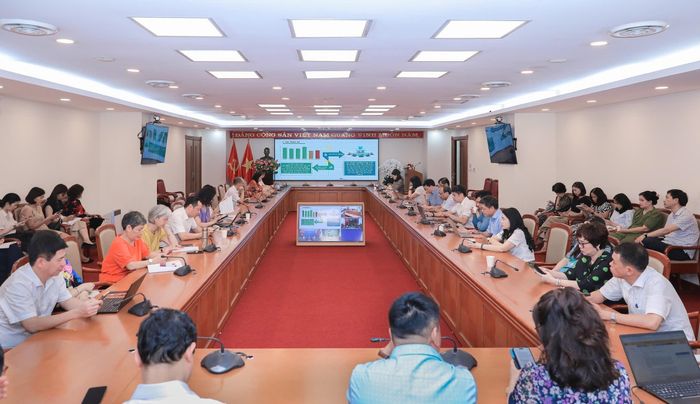 Đại biểu tham dự hội nghị trực tuyến tại điểm cầu Thông tấn xã Việt Nam. Ảnh: Phan Phương - TTXVN