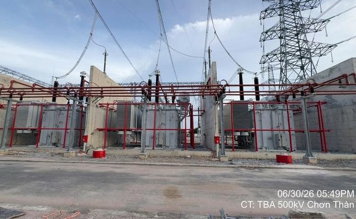 Máy biến áp thứ 2, TBA 500 kV Chơn Thành vừa được đóng điện thành công- Ảnh: NPTPMB